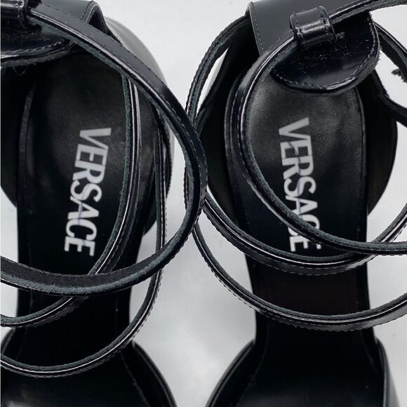 Versace Pin Point Leather Ankle Strap Pumps size 39.5 - Picture 7 of 16